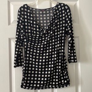 Vince Camuto Black/White Blouse
